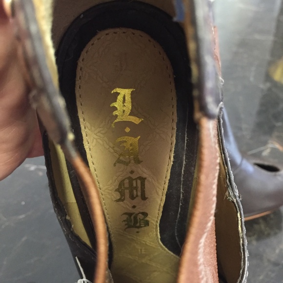 LAMB stiletto leather booties, NWT, authentic, stated size 7.5 =7 or 6.5… - Picture 3 of 8